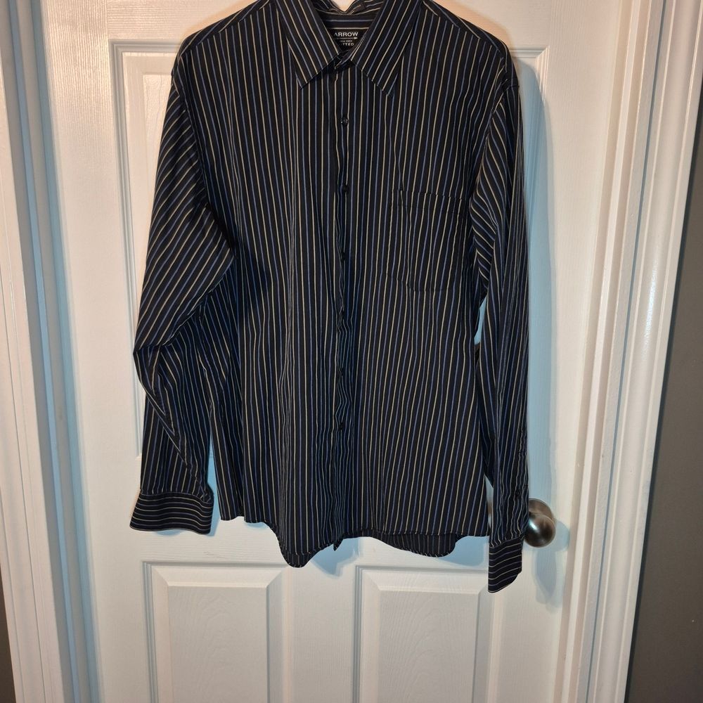 Classic Arrow Navy Blue Striped Button-Up Shirt - Size 36/37
